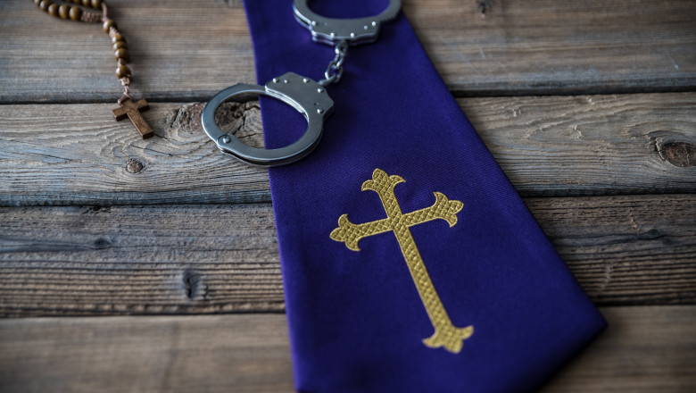 Un cardinal de la Vatican a recunoscut public ca a abuzat sexual o fata de 14 ani Imagine