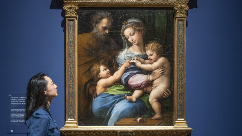 Un celebru tablou de Rafael ''include un chip care nu a fost pictat de el'' Imagine