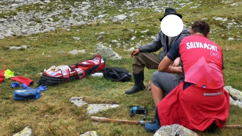Un cioban din Gorj a fost muscat de o vipera in Muntii Parang. Barbatul, preluat de un elicopter SMURD Imagine