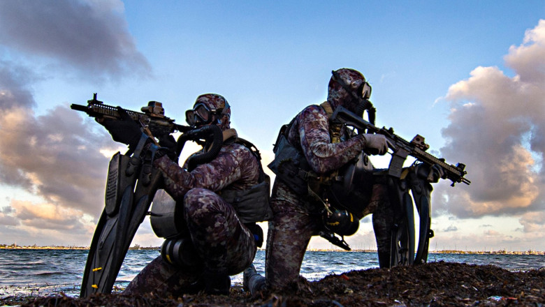 Un comando al fortelor Marinei SUA a ucis civili nord-coreeni intr-o misiune ultrasecreta esuata din 2019, aprobata de Trump (NYT) Imagine