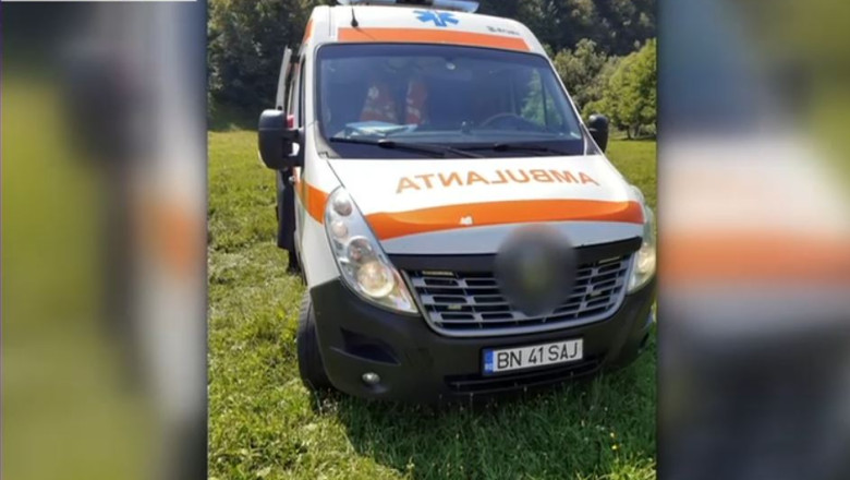 Un copil de 2 ani a murit dupa ce a fost lovit de masina condusa chiar de tatal sau Imagine