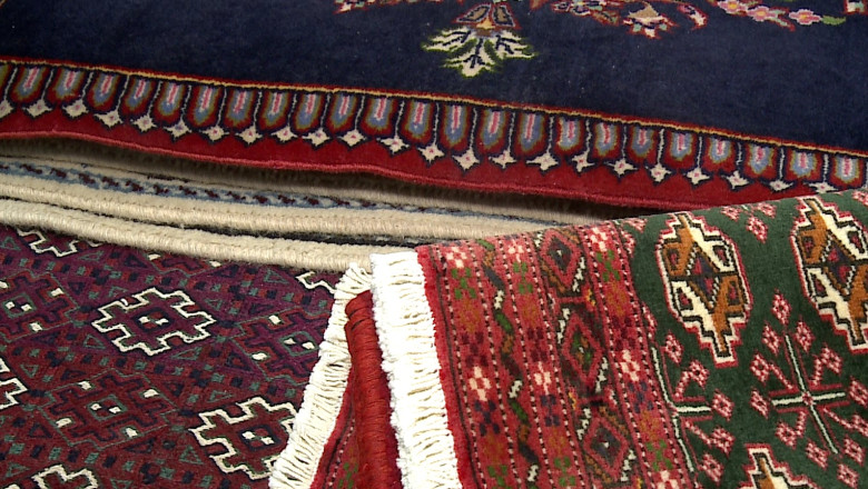 Un covor scump cat o masina. A fost tesut manual, in urma cu mai bine de o suta de ani Imagine