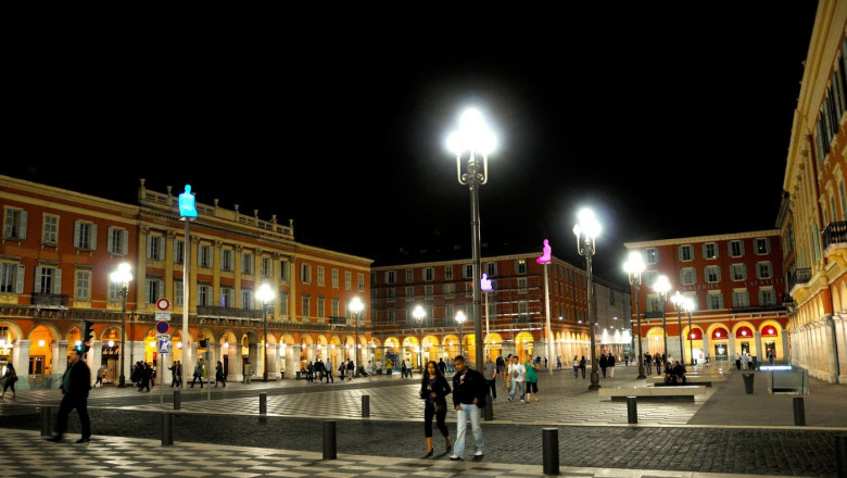 Un cunoscut oras din Franta le interzice copiilor sub 13 ani sa iasa singuri pe strada noaptea. „La varsta asta nu gandesti prea mult” Imagine