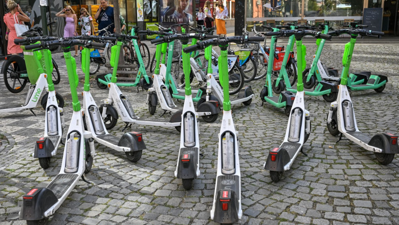 Un cunoscut oras turistic european interzice trotinetele electrice din cauza „haosului” de pe trotuare Imagine