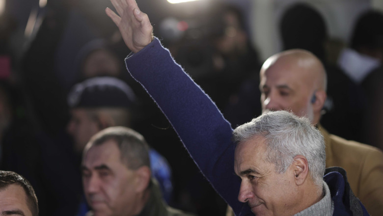 Un deputat cere arestarea preventiva a lui Calin Georgescu: „A executat din nou, public, salutul legionar” Imagine