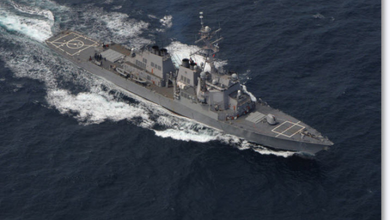 Un distrugator american aflat in portul Constanta va participa la un exercitiu in Marea Neagra Imagine