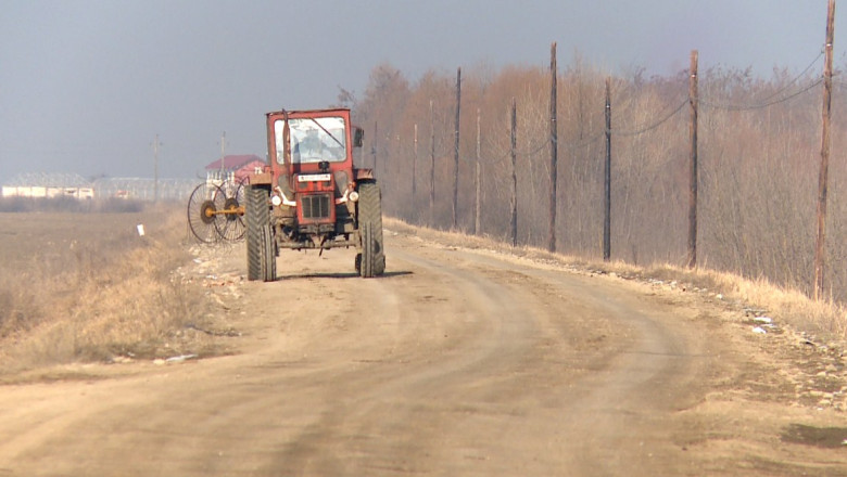 Un drum judetean a fost transformat in drum comunal sa poata primi finantare  Imagine