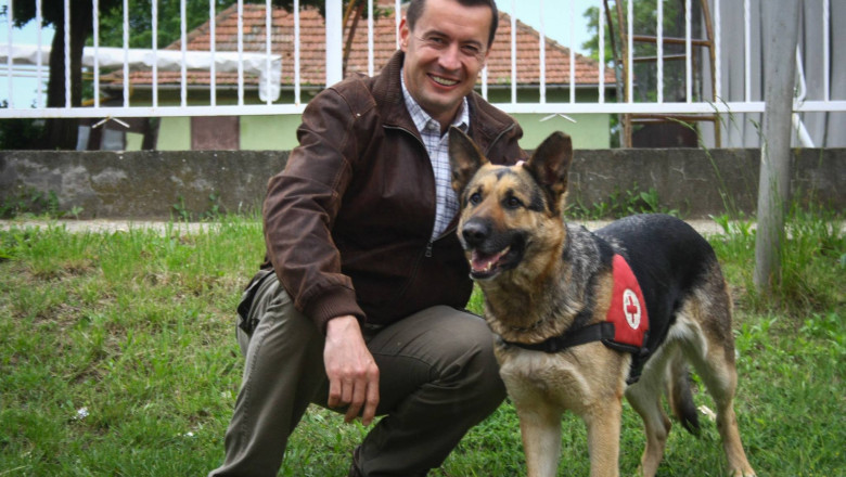 Un fost anarhist a ajuns vicepresedintele Parlamentului de la Budapesta Imagine