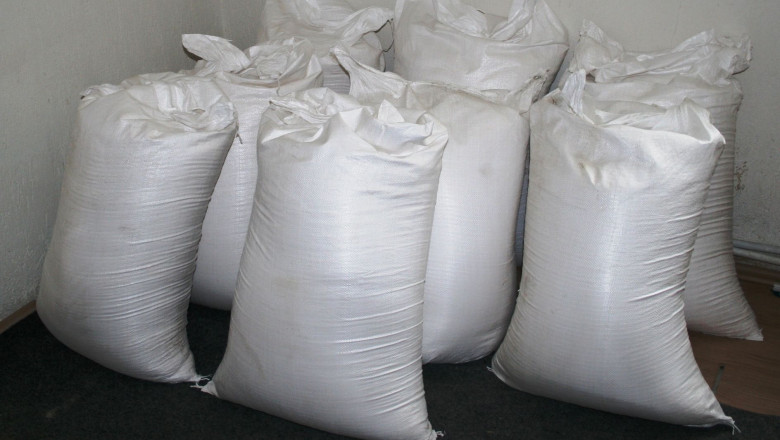 Un fost comisar de la Garda Financiara Bihor, acuzat ca a cerut mita o jumatate de tona de zahar Imagine