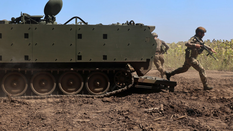 Un fost ofiter ucrainean dezertor comanda ofensiva rusa asupra orasului Kupiansk Imagine