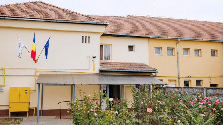 Un fost om al strazii din Satu Mare a donat 10.000 de lei pentru renovarea adapostului de noapte, care i-a fost casa o perioada Imagine
