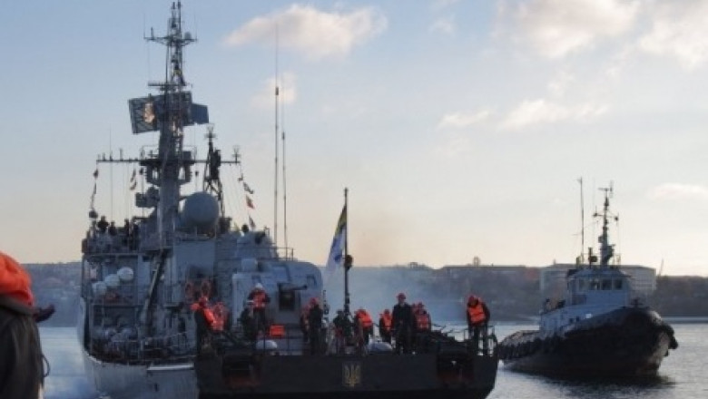 Un grup de persoane inarmate a preluat controlul asupra unei corvete ucrainene Imagine