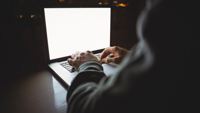 Un hacker olandez e acuzat ca a furat datele personale ale aproape tuturor austriecilor Imagine