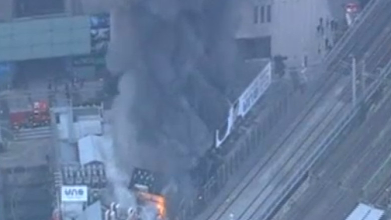 Un incendiu a blocat Tokio Imagine