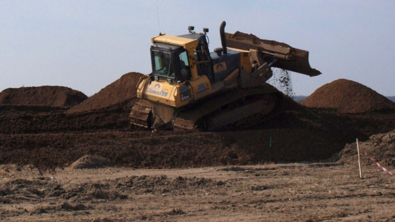 Un investitor belgian a construit un drum, apoi l-a donat autoritatilor Imagine