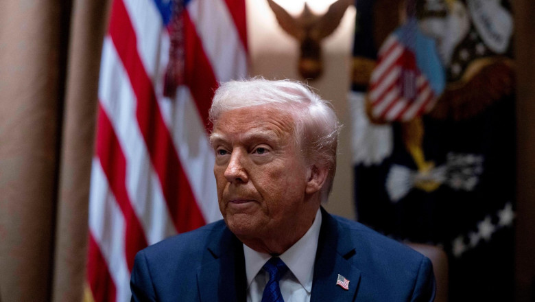 Un judecator a ordonat Casei Albe sa-i primeasca inapoi pe jurnalistii dati afara de Trump Imagine