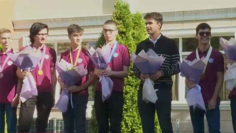 Un liceu de informatica din Bucuresti formeaza olimpici internationali. Multi dintre absolventi ajung in universitati de top din lume Imagine