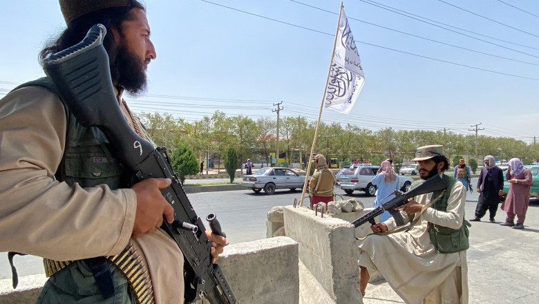 Un lunetist taliban care a ucis zeci de afgani lucreaza acum la un birou: "Razboiul a fost usor, era mai putina responsabilitate" Imagine