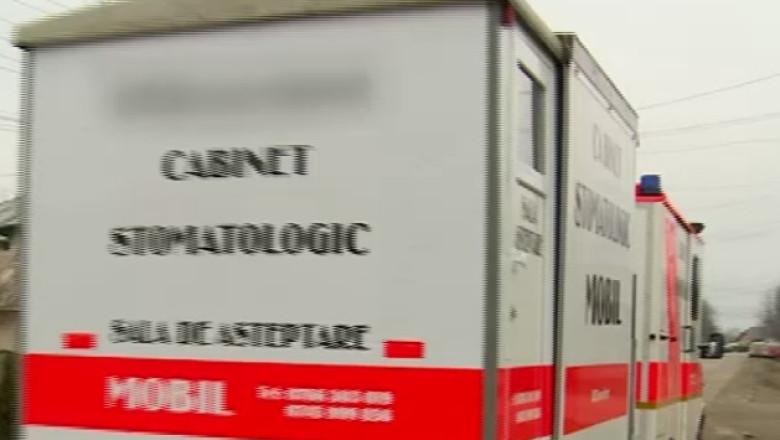 Un medic dentist din Olt strabate satele cu un cabinet stomatologic mobil Imagine