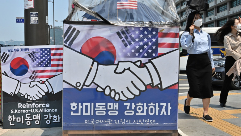 Un membru al pazei lui Joe Biden a fost arestat la Seul dupa ce a agresat, beat fiind, un cetatean sud-coreean Imagine