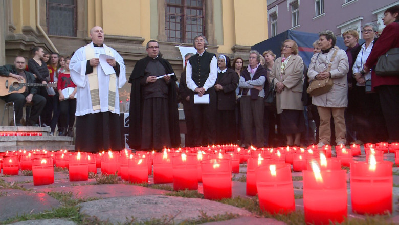 ”Un milion de stele” la Timisoara: lumina sperantei, aprinsa pentru oamenii fara adapost  Imagine