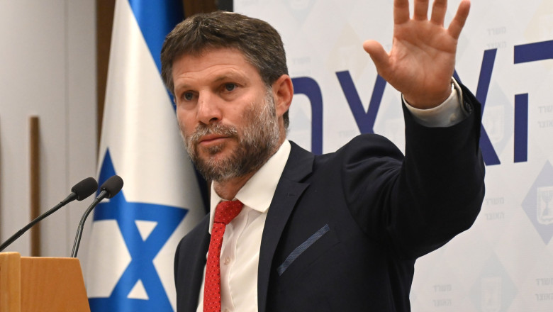 Un ministru extremist din cabinetul lui Netanyahu ii sfatuieste pe palestinienii din Fasia Gaza sa emigreze voluntar Imagine
