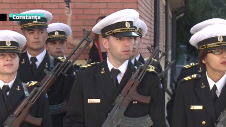 Un nou an scolar pentru militari. 52 de tineri imbratiseaza de astazi cariera militara Imagine