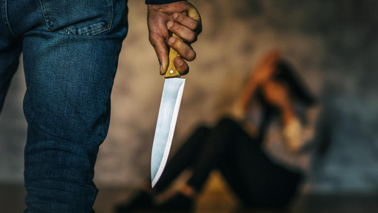 Un nou caz de femicid in Romania: o femeie din Brasov a fost ucisa de iubitul recidivist. Barbatul a fost arestat preventiv Imagine