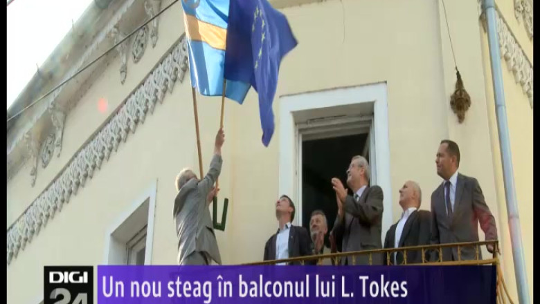 Un nou steag in balconul lui Laszlo Tokes Imagine