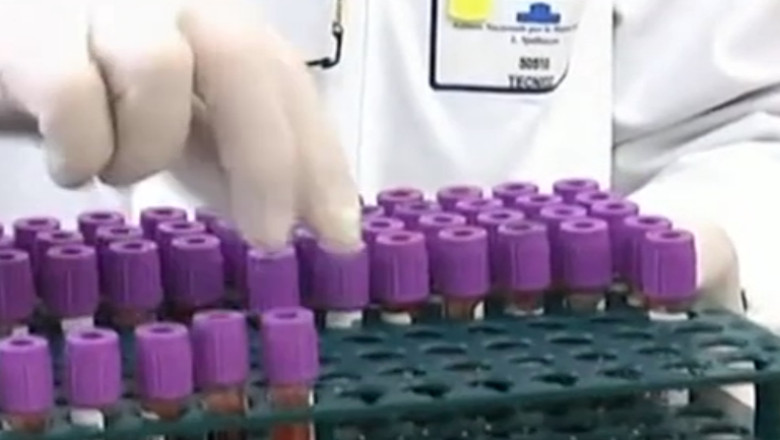 Un nou test sangvin detecteaza riscul de aparitie a cancerului mamar cu 10 ani in avans Imagine