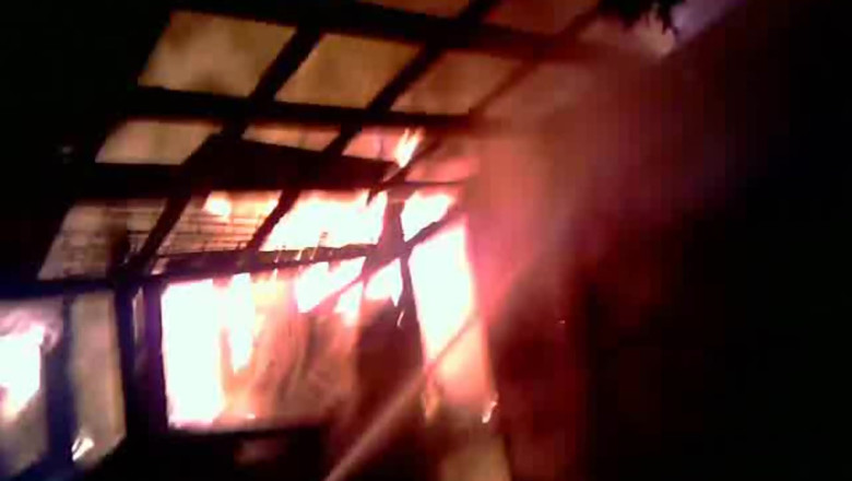 Un oradean a murit intr-un incendiu care i-a distrus locuinta (VIDEO) Imagine
