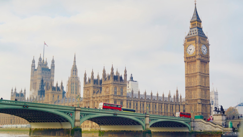 Un parlamentar britanic din Partidul Conservator a fost arestat pentru o acuzatie de viol Imagine