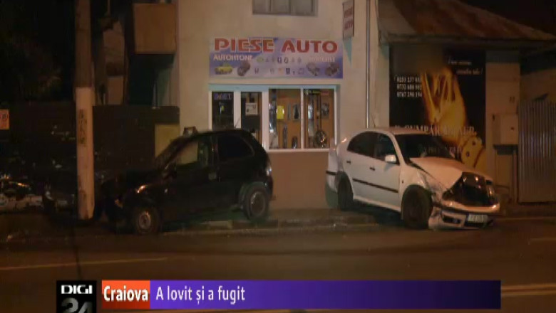 Un politist a provocat un accident in Targu-Jiu. Dupa cateva minute, a lovit o masina parcata Imagine