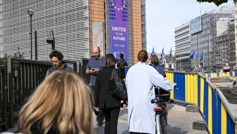 Un politist din Bruxelles, care avea acces la diplomati acreditati in Belgia, a fost acuzat de spionaj Imagine