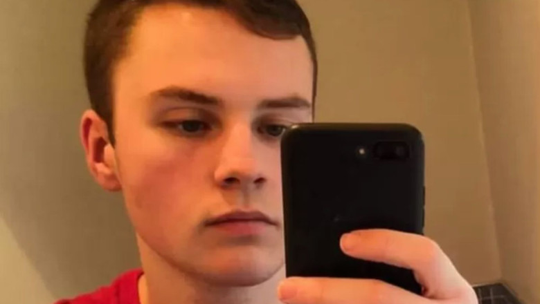 Un politist s-a dat drept baiat de 14 ani si a agatat peste 200 de fete pe o retea sociala. A fost condamnat la inchisoare pe viata Imagine