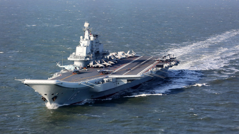 Un portavion chinez a navigat pentru prima data la est de insula Iwo Jima. Japonia a transmis „un mesaj adecvat” Chinei Imagine