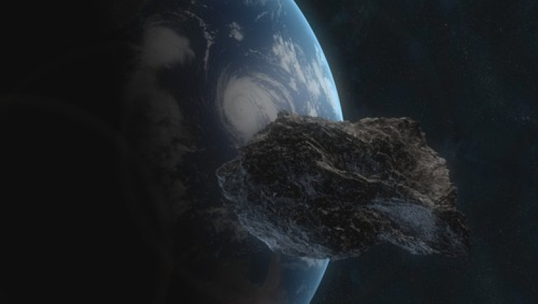 Un posibil „ucigas de planete” trece azi pe langa Terra. Este unul dintre cei mai mari asteroizi care s-a apropiat de Pamant Imagine