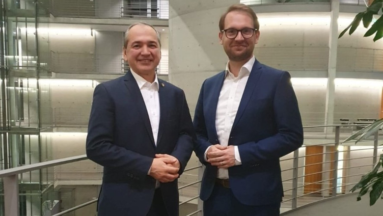 Un roman a invins din nou extrema dreapta in Germania: Octavian Ursu a castigat al doilea mandat de primar. Mesajul lui Dominic Fritz Imagine