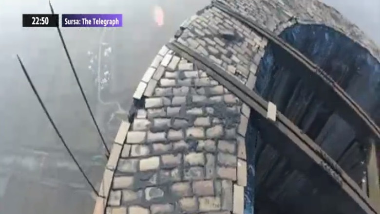 Un roman, admirat de presa britanica Imagine