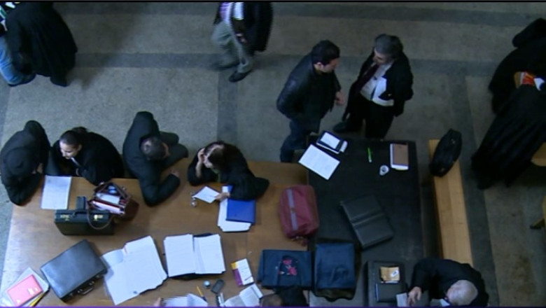 Un roman din patru, implicat intr-un dosar penal. Tara proceselor multe si interminabile. Cat cheltuieste statul cu detinutii Imagine