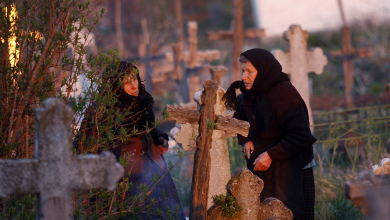 Un roman si-a construit casa in cimitirul din Genova Imagine