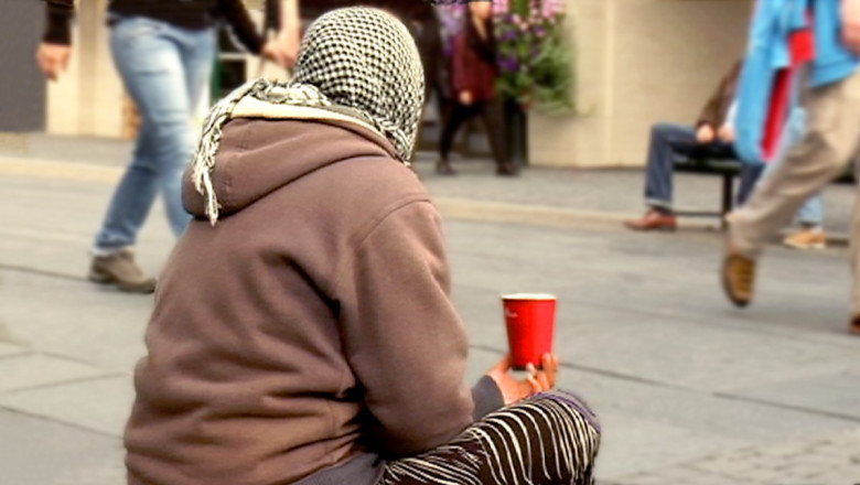 Un satmarean, trimis in judecata dupa ce a obligat doua persoane cu dizabilitati sa cerseasca in Belgia Imagine