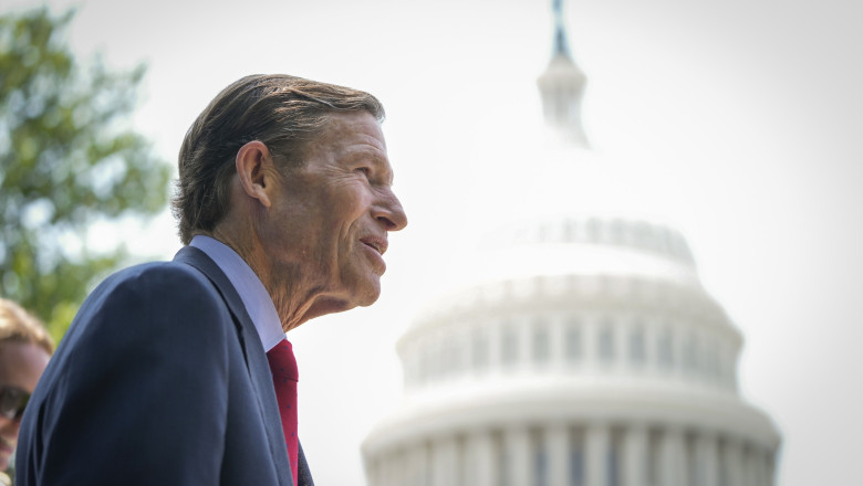 Un senator american vrea ca sanctiunile impotriva Rusiei sa fie votate acum: „Putin nu merita mai mult timp” Imagine