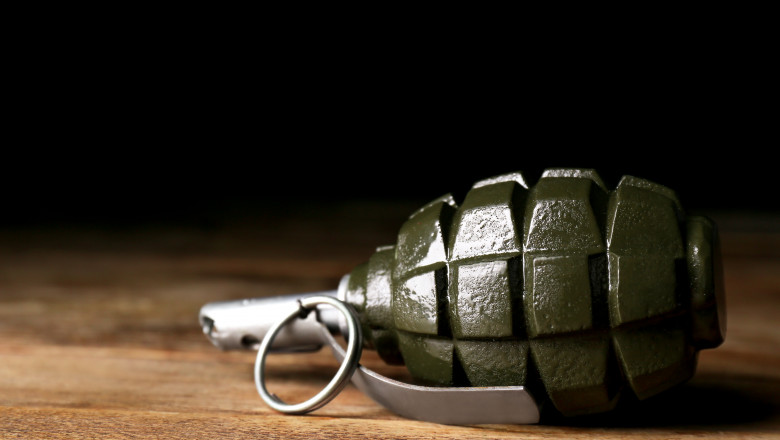 Un soldat ucrainean si o femeie au murit, dupa ce o grenada a explodat intr-un apartament din Kiev Imagine