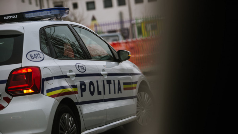 Un tanar a fost sechestrat si batut, in Teleorman, dupa ce a mers sa se intalneasca cu o fata cunoscuta pe internet Imagine