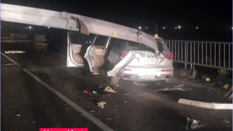 Un tanar de 23 de ani a murit in Teleorman, dupa ce masina in care se afla a lovit o balustrada de protectie. Soferul era beat Imagine