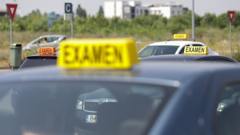 Un tanar din Cluj-Napoca a fost prins cu droguri in timpul examenului auto Imagine