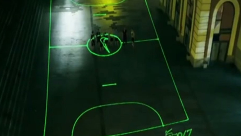 Un teren de fotbal din lasere Imagine