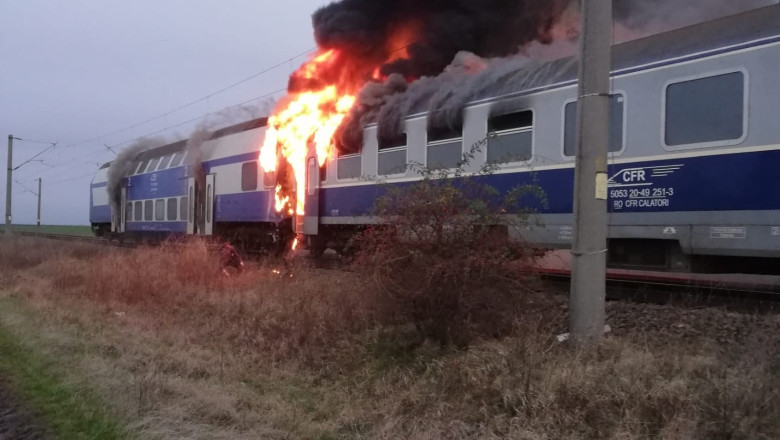 Un tren care a plecat din Iasi spre Tecuci a luat foc in gara Barnova. 110 persoane au fost evacuate Imagine