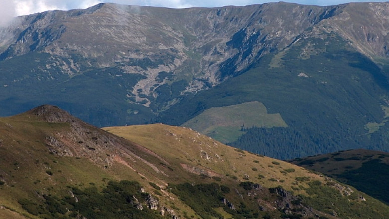 Un turist german a disparut in Muntii Iezer. Salvamontistii au inceput cautarile Imagine
